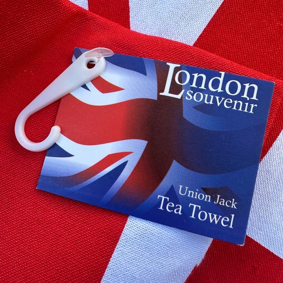Union Jack Tea Cosy and Tea Towel - Picture 3 of 3